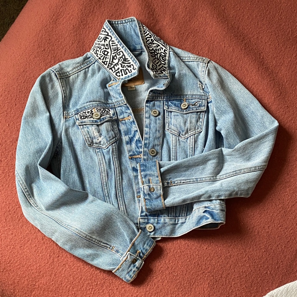 Hollister Light Blue Denim Jacket with Hand Painted Collar